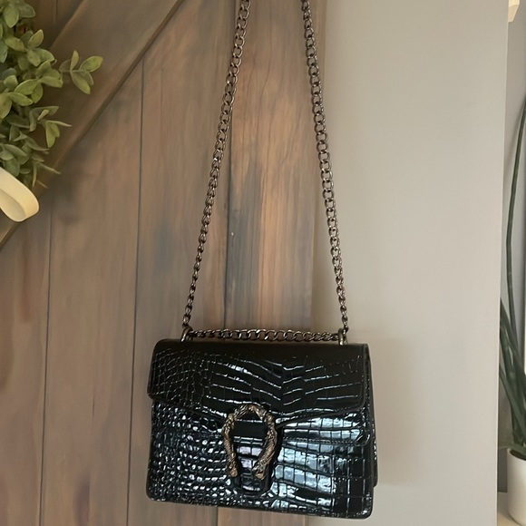 Crossbody shoulder bag - Picture 2 of 10